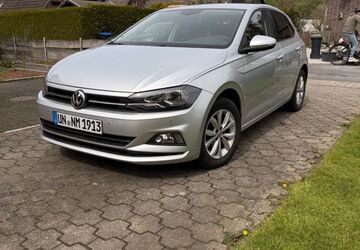 VW Polo 85.200 km 14.900 &euro; Selm 59379