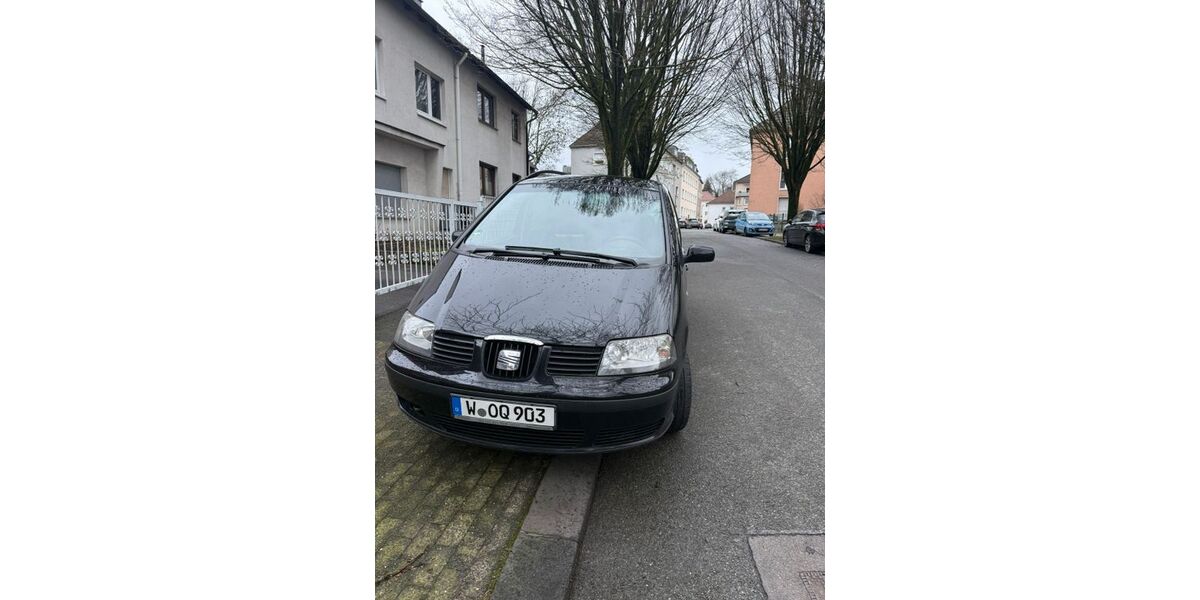 Seat Alhambra 267.000 km 2.500 &euro; Wuppertal 42275
