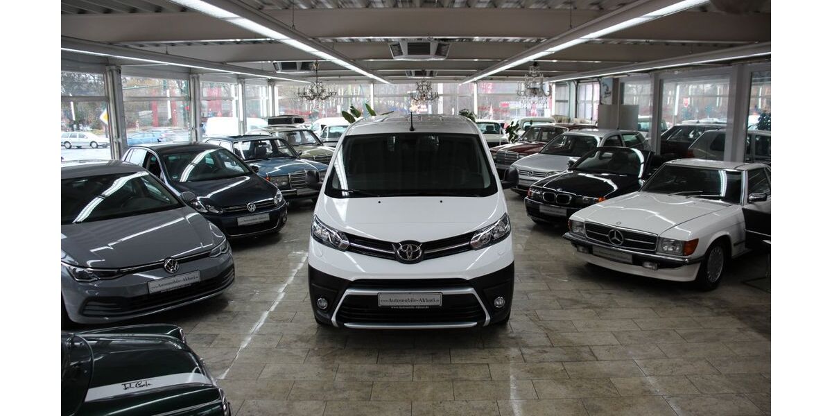 Toyota Proace (Verso) 100.000 km 12.990 &euro; Essen 45356