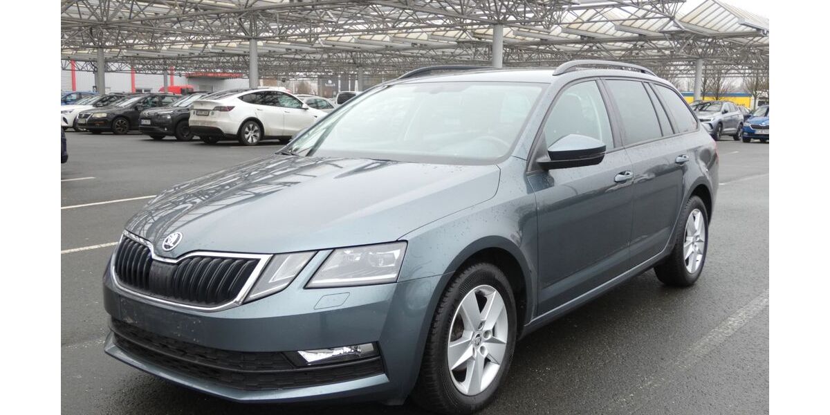 Skoda Octavia 121.437 km 10.890 &euro; Bochum 44807
