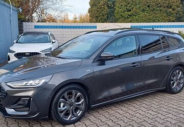 Ford Focus 18.500 km 24.980 &euro; Essen 45307