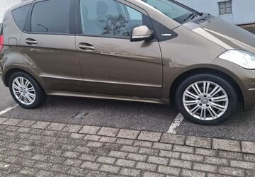 Mercedes-Benz A 170 118.000 km 4.500 &euro; wuppertal 42277