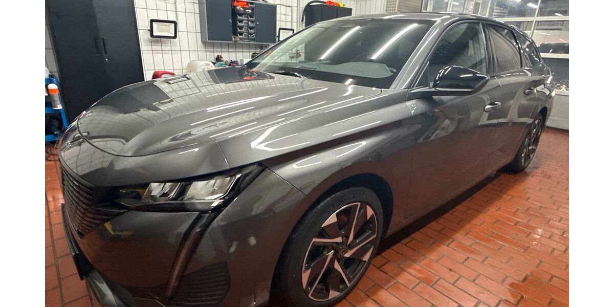 Peugeot 308 80.773 km 19.690 &euro; Wuppertal 42285