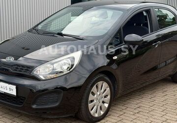 Kia Rio 64.000 km 5.970 &euro; Castrop-Rauxel 44575