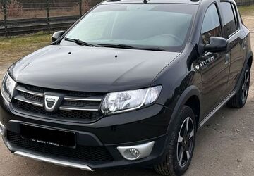 Dacia Sandero 155.000 km 4.900 &euro; Oberhausen 46049