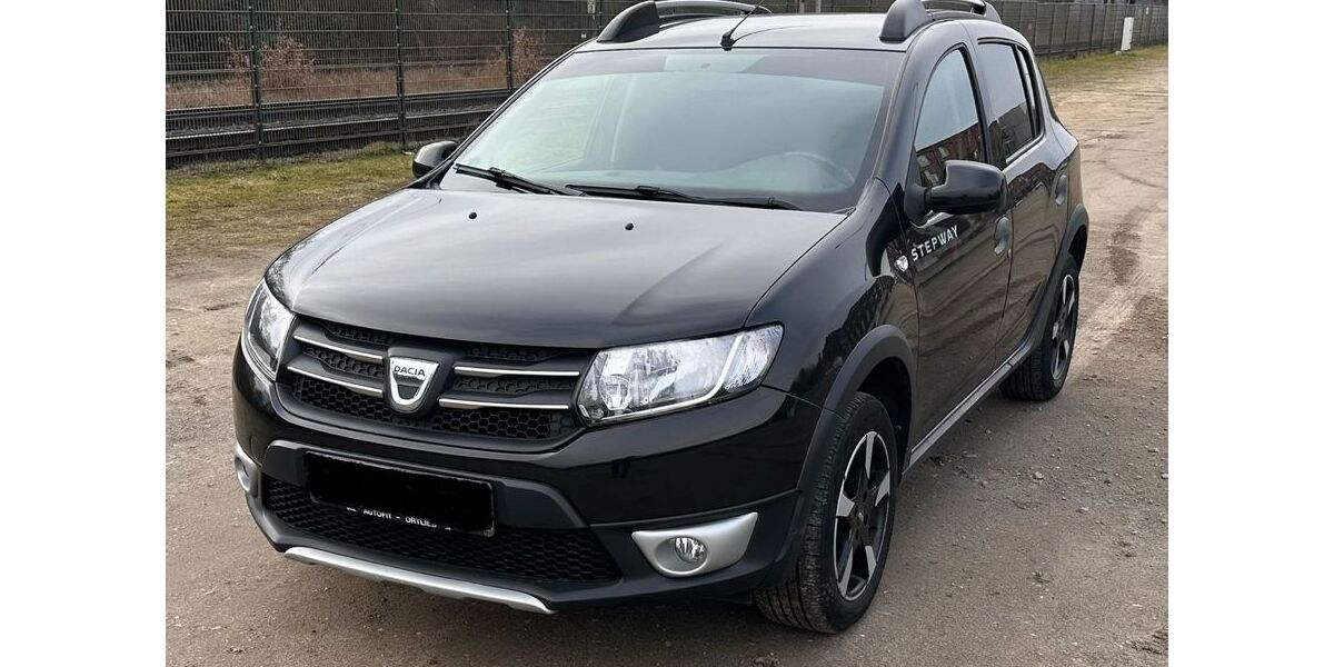 Dacia Sandero 155.000 km 4.900 &euro; Oberhausen 46049