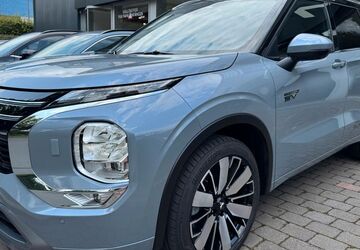Mitsubishi Outlander 2.501 km 54.900 &euro; Dorsten 46282