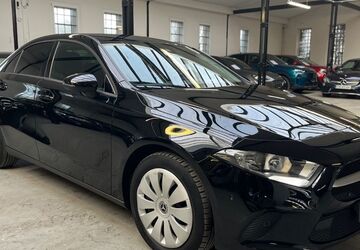 Mercedes-Benz A 250 73.500 km 19.870 &euro; Velbert 42551