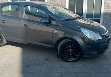 Opel Corsa 89.000 km 5.890 &euro; Oberhausen 46145