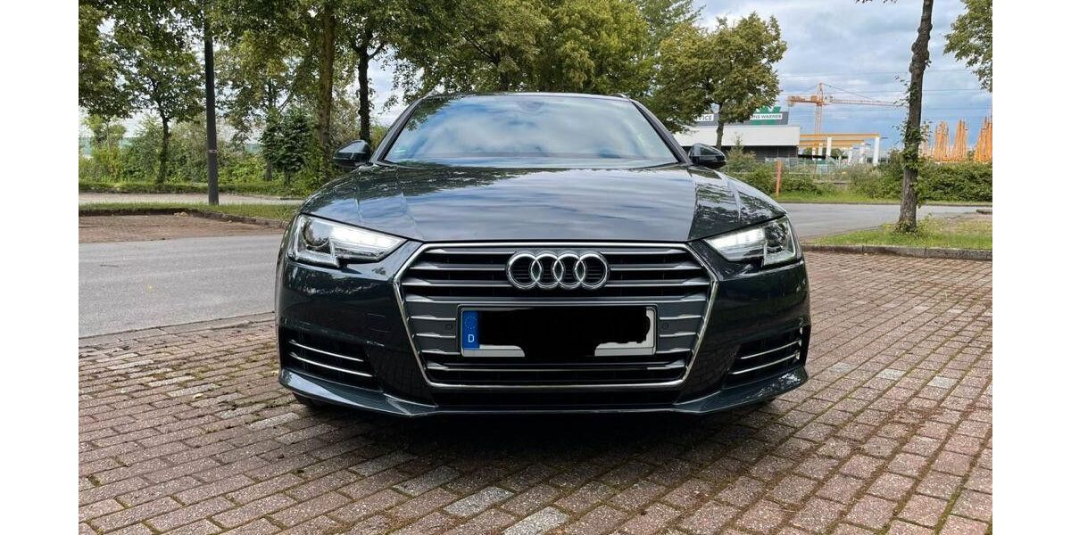 Audi A4 112.895 km 17.900 &euro; Essen 45276