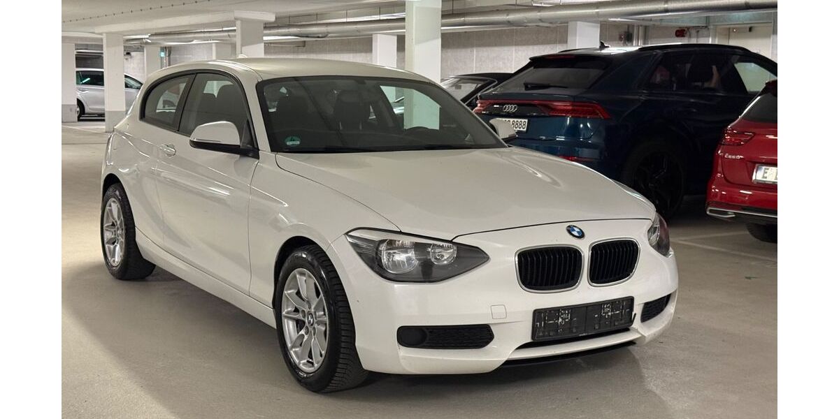 BMW 114 182.000 km 5.500 &euro; Essen 45326