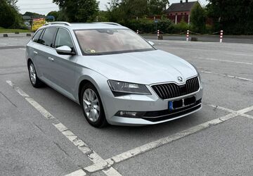 Skoda Superb 150.000 km 17.900 &euro; Bochum 44866