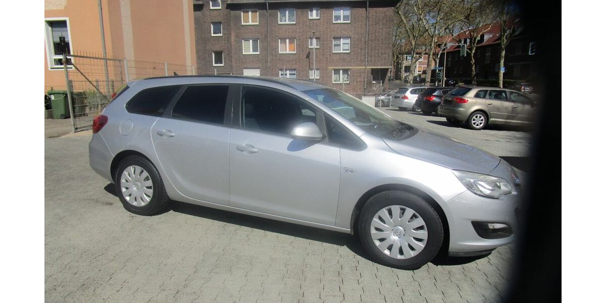 Opel Astra 180.000 km 4.999 &euro; Oberhausen 46117