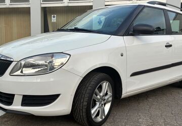 Skoda Fabia 247.000 km 2.200 &euro; Wuppertal 42285