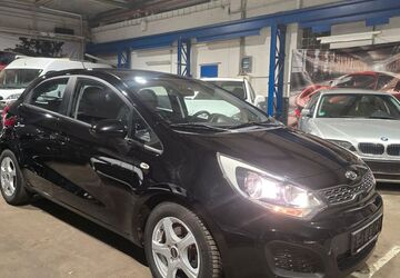 Kia Rio 147.000 km 4.800 &euro; Wuppertal 42349