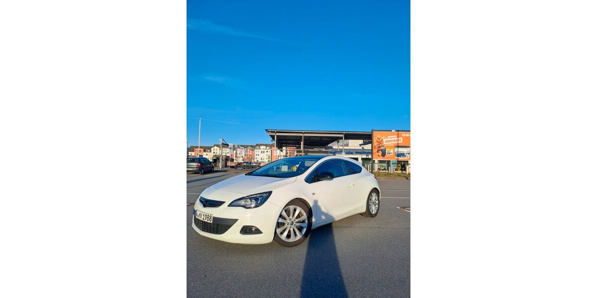 Opel Astra 130.000 km 5.999 &euro; Wuppertal 42349