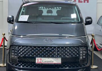 Hyundai STARIA 21.600 km 41.100 &euro; Oberhausen 46049
