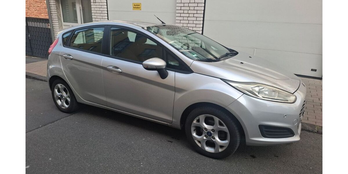 Ford Fiesta 199.860 km 3.380 &euro; wuppertal 42277