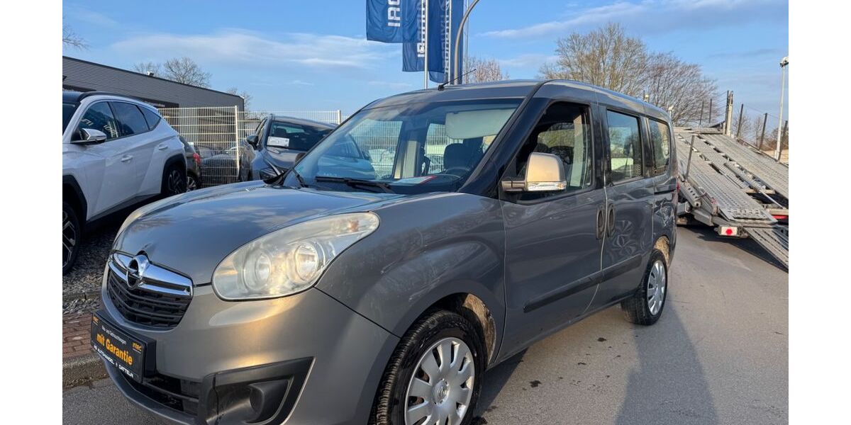Opel Combo 85.000 km 6.490 &euro; Datteln 45711
