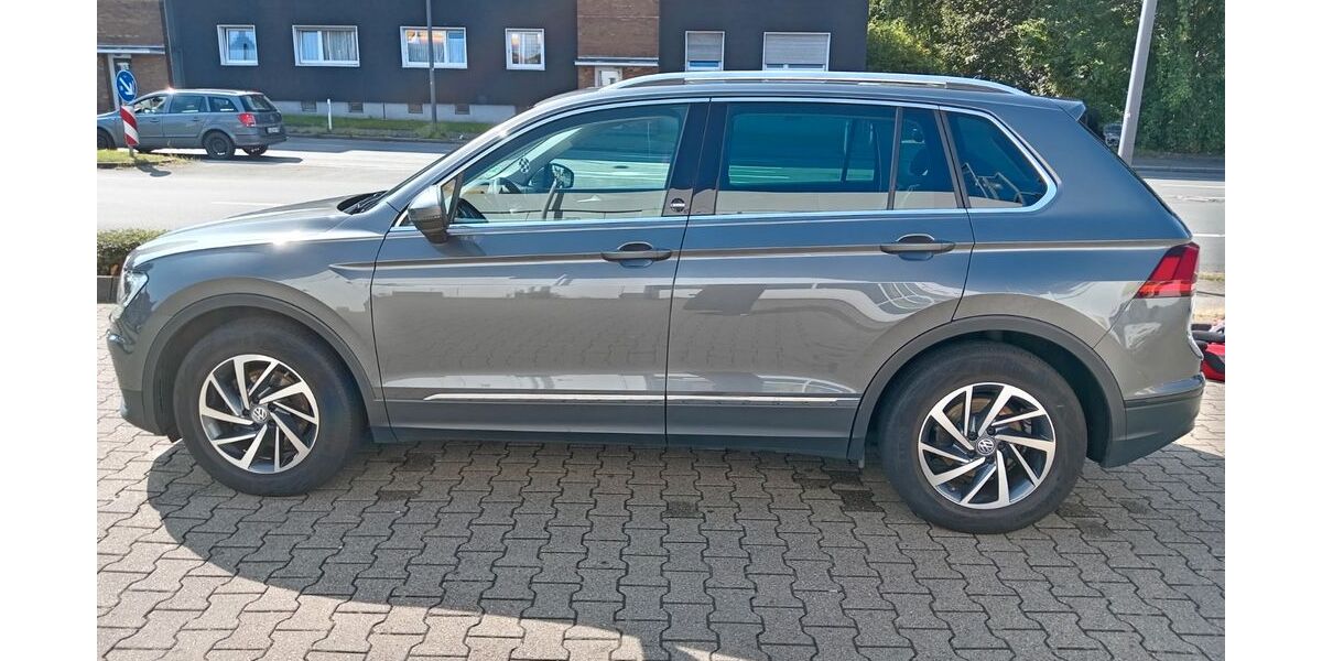 VW Tiguan 84.000 km 21.500 &euro; Essen 45356