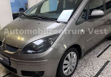 Mitsubishi Colt 263.000 km 1.690 &euro; Recklinghausen 45657