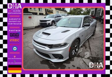 Dodge Charger 67.038 km 36.987 &euro; Essen 45356