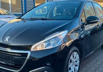 Peugeot 208 88.000 km 7.499 &euro; Essen 45356