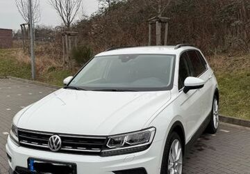 VW Tiguan 51.000 km 19.250 &euro; Dortmund 44225