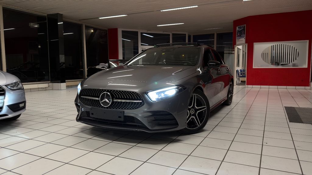 Mercedes-Benz A 180 115.000 km 22.900 &euro; Essen 45326
