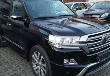 Toyota Land Cruiser 235.000 km 55.888 &euro; Dortmund 44269