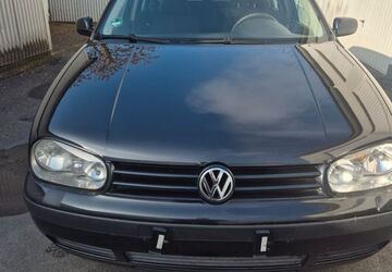 VW Golf 286.446 km 950 &euro; Wuppertal 42285