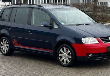 VW Touran 323.231 km 1.999 &euro; Wuppertal 42389