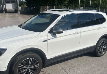 VW Tiguan Allspace 68.000 km 29.250 &euro; Bochum 44866