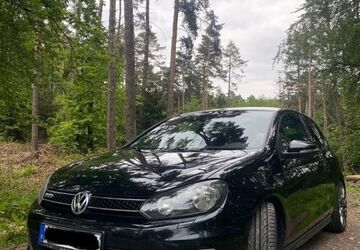 VW Golf 178.000 km 8.600 &euro; Dortmund 44139