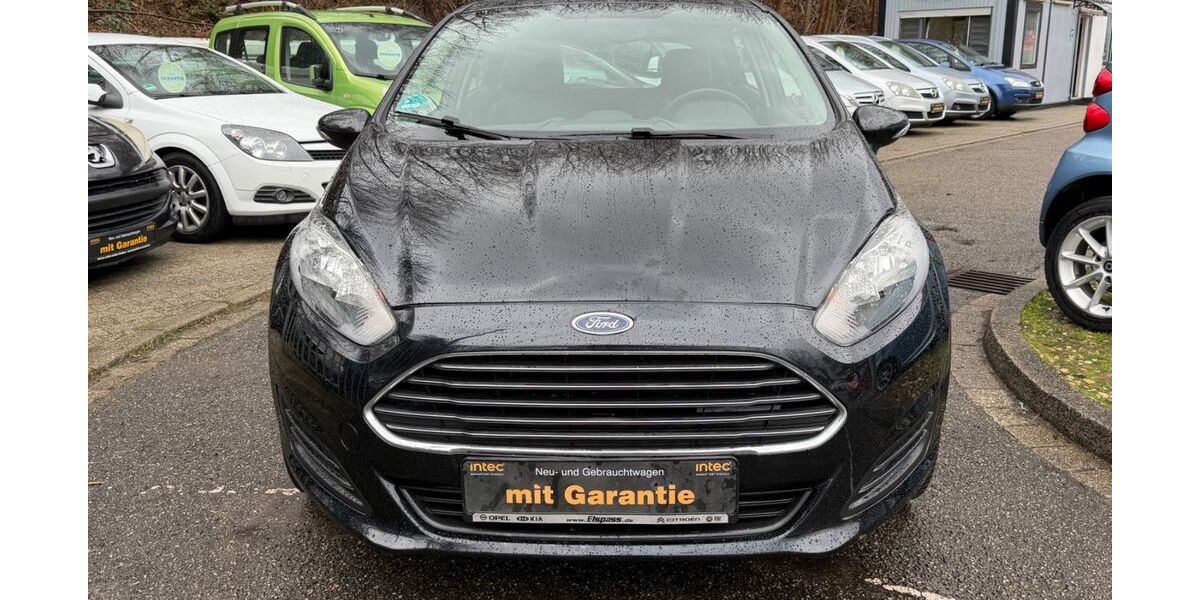 Ford Fiesta 98.812 km 5.499 &euro; Essen 45145