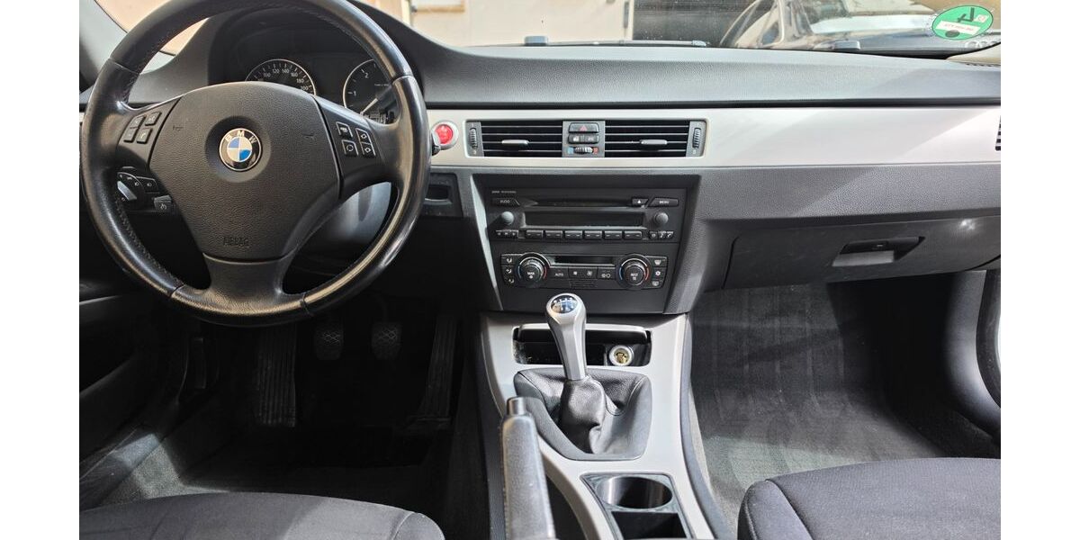 BMW 318 270.196 km 3.700 &euro; Gelsenkirchen 45879