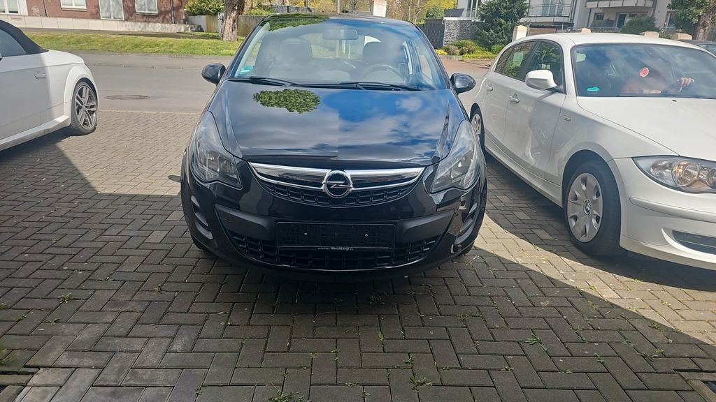 Opel Corsa 99.870 km 4.490 &euro; Dortmund 44359