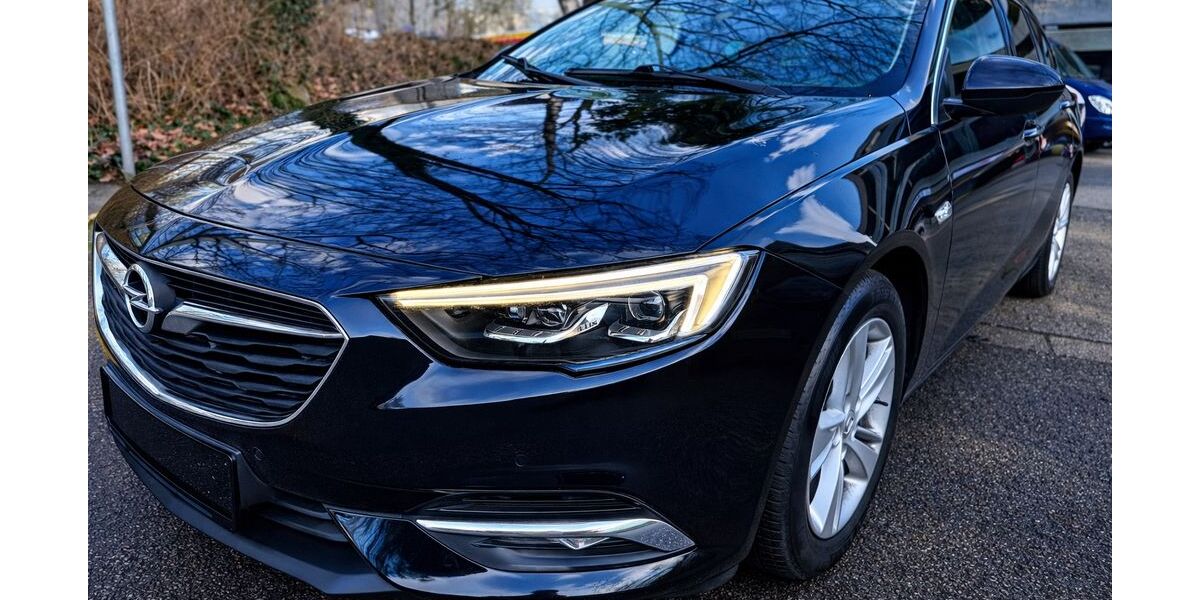 Opel Insignia 151.233 km 10.200 &euro; Essen 45276