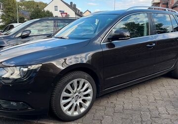 Skoda Superb 151.820 km 8.800 &euro; Bochum 44791