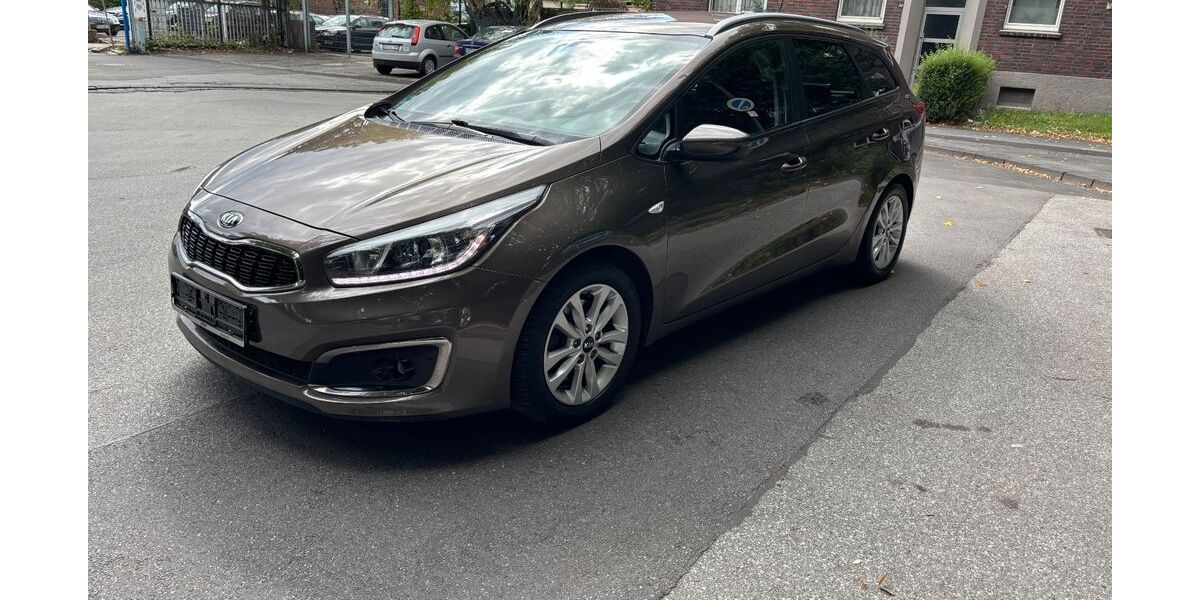 Kia ceed Sportswagon 164.000 km 5.699 &euro; Gelsenkirchen 45881