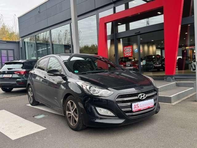 Hyundai i30 142.500 km 8.880 &euro; Essen 45326