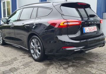 Ford Focus 21.400 km 19.400 &euro; Essen 45276