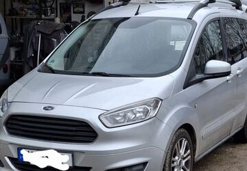 Ford Tourneo Courier 135.000 km 6.100 &euro; Wuppertal 42327