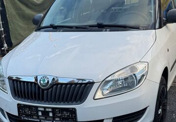 Skoda Fabia 84.257 km 6.440 &euro; Dortmund 44388