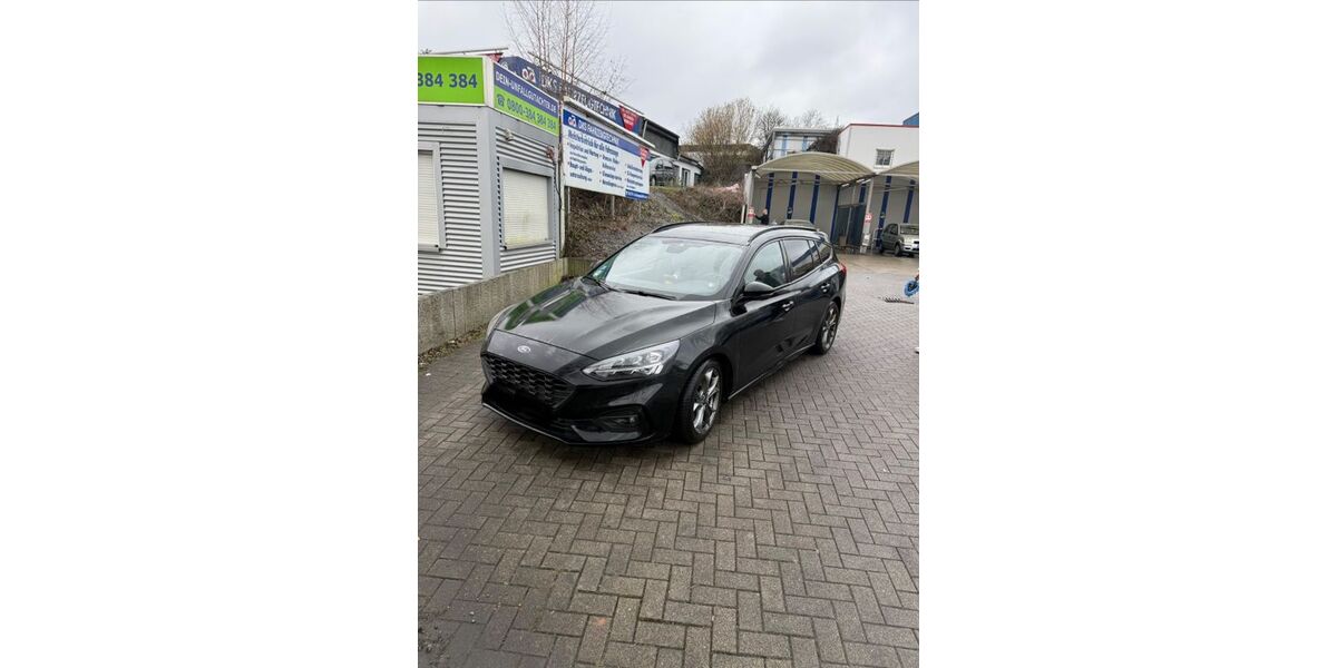 Ford Focus 179.000 km 12.200 &euro; Wuppertal 42115