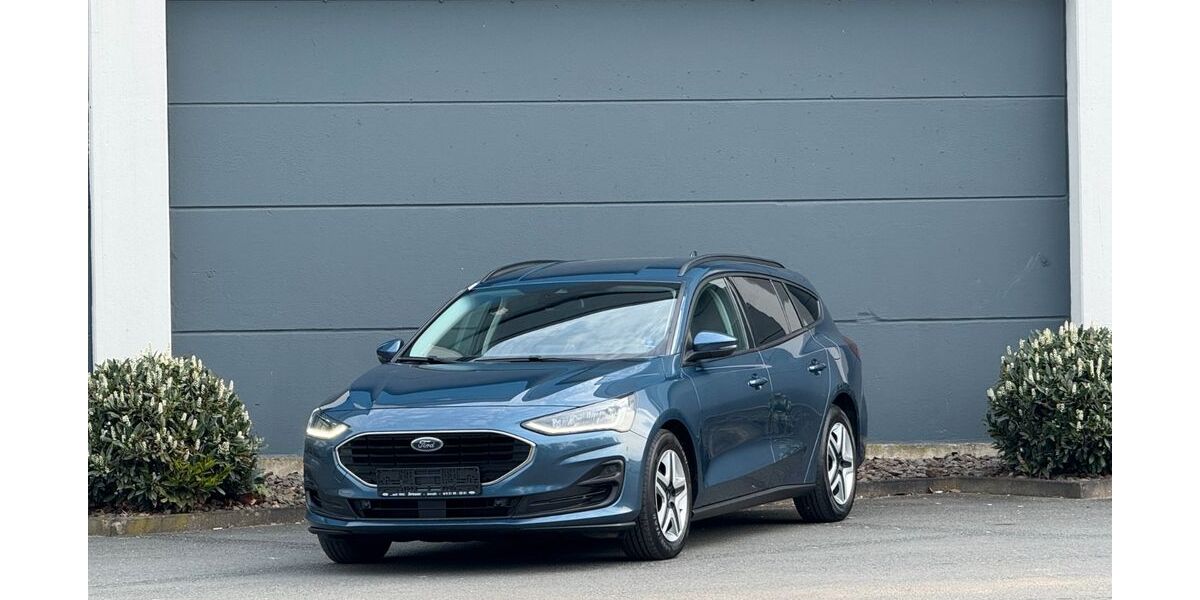 Ford Focus 119.980 km 9.900 &euro; Mülheim an der Ruhr 45475