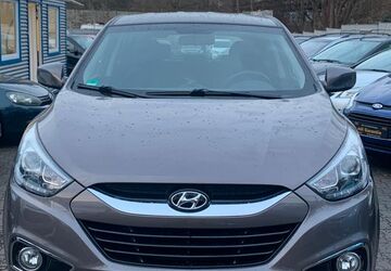 Hyundai ix35 98.000 km 9.499 &euro; Essen 45356