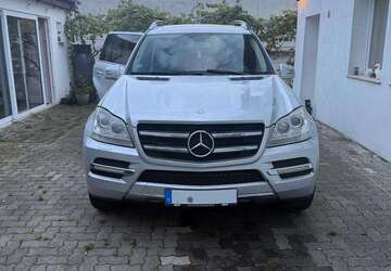 Mercedes-Benz GL 450 172.000 km 16.800 &euro; Mülheim an der Ruhr 45481
