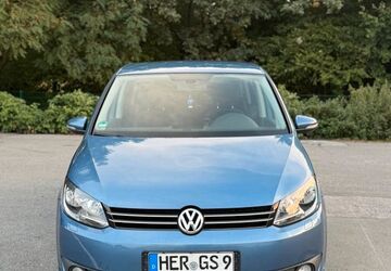 VW Touran 139.697 km 8.900 &euro; Herne 44653