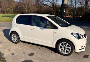 Seat Mii 49.500 km 9.490 &euro; Recklinghausen 45665